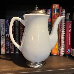 White teapot